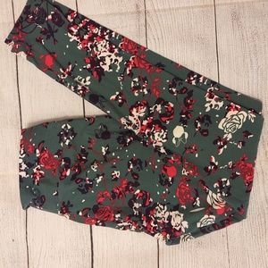 Lularoe OS NWOT Leggings with Minnie Mouse heads and roses 🌹
